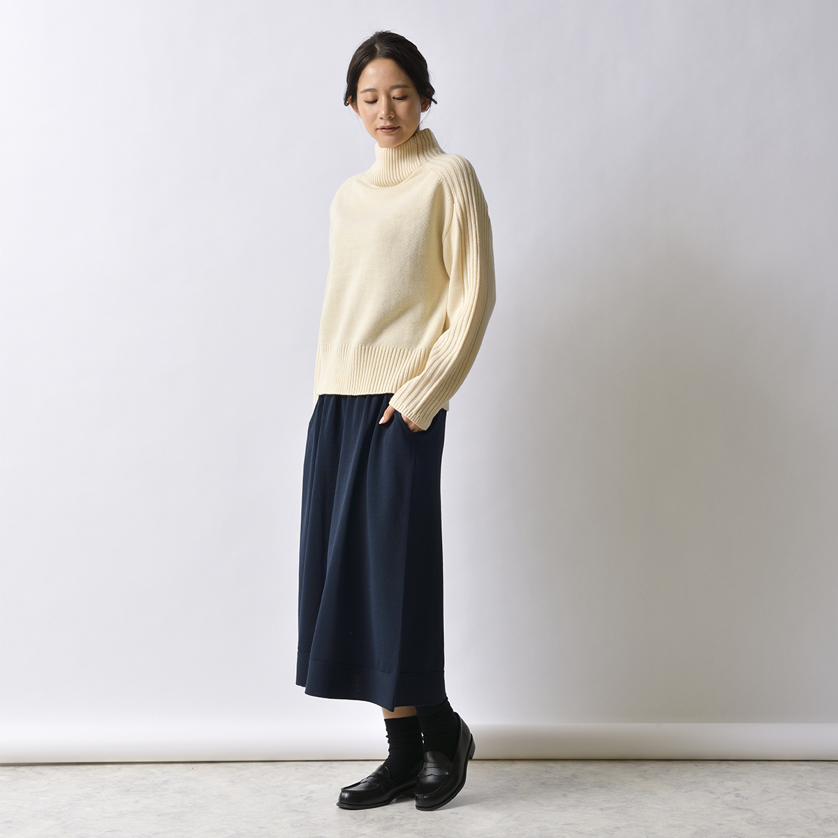のびるニットロングスカート