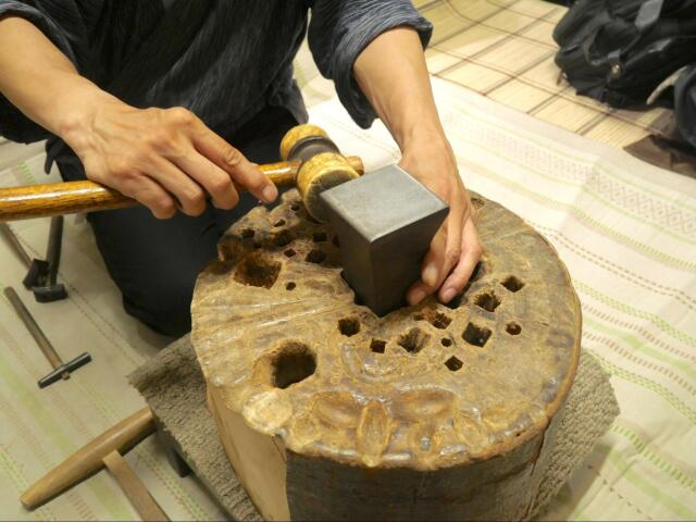 「木台」と「金床」2